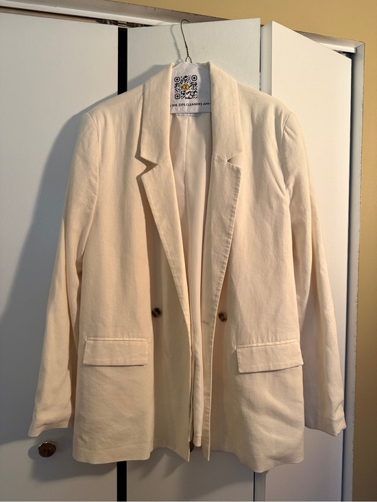 Old Navy Jackets & Blazers - Old Navy Cream Double-Button Blazer